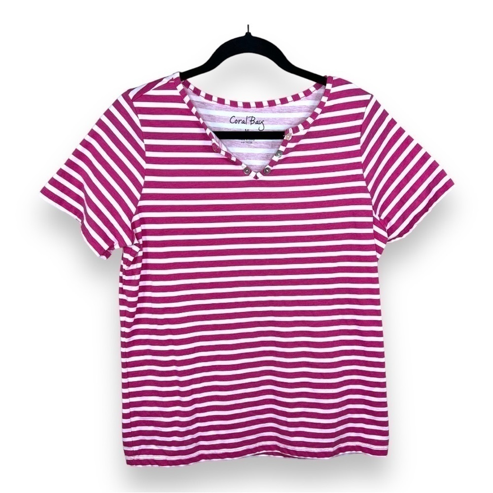 Medium Coral Bay Fuchsia Pink White Stripe Short Sleeve Casual  Tee T Shirt